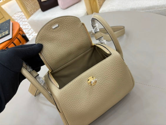 Most Coveted Mini 19cm